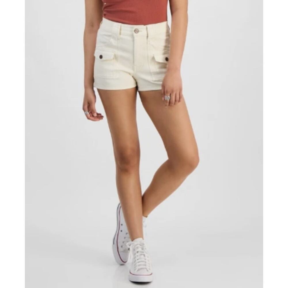 Dollhouse Juniors' High Rise Cargo Shorts Vanilla 7/8  W28